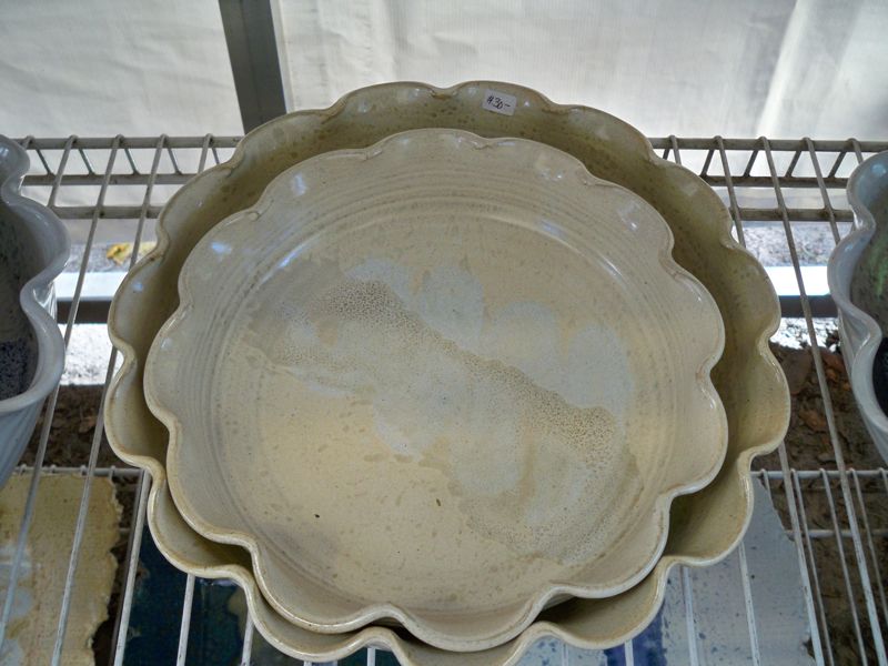 Beige Pie Dishes, Small & Large